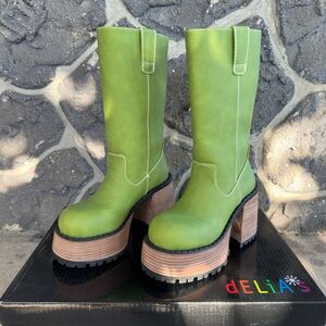 Dolls Kill x dELIAS*s Lime Green Platform Boots